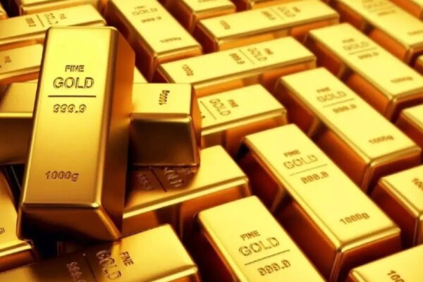 தீபாவளி முடிந்தது.. தங்கம் விலை இனியாவது குறையுமா..? HSBC நிதி நிறுவனம் பரபரப்பு அறிக்கை..!!
