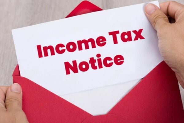 ரூ.10 லட்சம் பரிசு.. சகோதரிகளிடம் பெற்ற பணத்திற்கு வருமான வரியிடம் சிக்கிய நபர்..  வென்றது எப்படி?