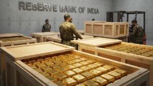 பெட்டி பெட்டியாக வந்திறங்கிய தங்கம்!! ரிசர்வ் வங்கி எடுத்த திடீர் முடிவின் பின்னணி என்ன?