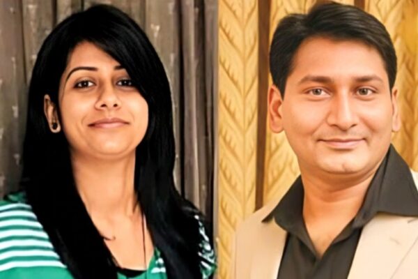 மனைவியை வைத்து லஞ்ச வேட்டை.. வேலைக்கே போகாமல் ரூ.37.5 லட்சம் சம்பளம்.. வசமாக சிக்கிய அரசு அதிகாரி..!