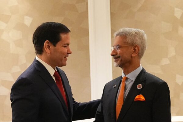 மலேசியா: ஜெய்சங்கர் – மார்கோ ரூபியோ சந்திப்பு; இந்திய வர்த்தக பேச்சுவார்த்தைக்கு நன்மை பயக்குமா?|Jaishankar – Marco Rubio meet amid India – US trade talks