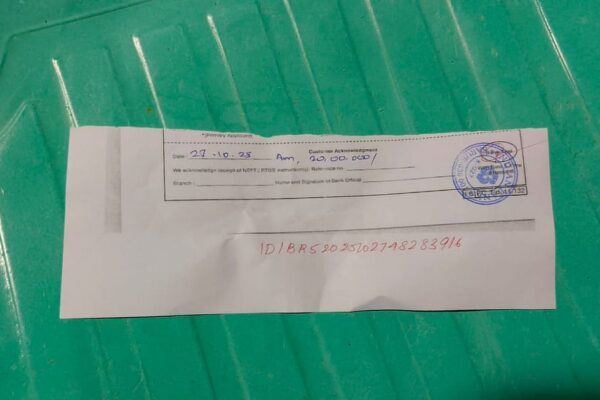 கரூர்: ‘நேரில் ஏன் வரவில்லை?!’ – விஜய் வழங்கிய 20 லட்ச ரூபாய் பணத்தை திருப்பி அனுப்பிய குடும்பத்தினர் – karur instant!