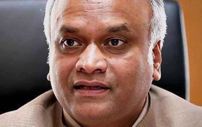 கர்நாடகம் ஒவ்வொரு தாலுகாவிலும், முக்கிய ஹோப்ளிகளிலும் தீயணைப்பு நிலையங்களை அமைக்க வேண்டும்